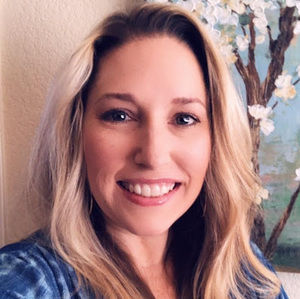 Meet your Posher, Debi